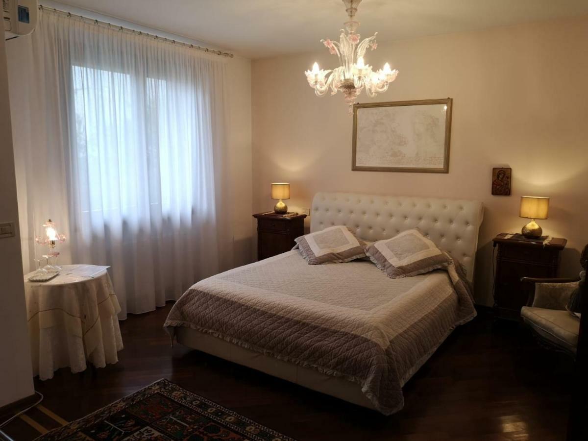 Bed and Breakfast La Casa Sull'Albero Mestre Exterior foto