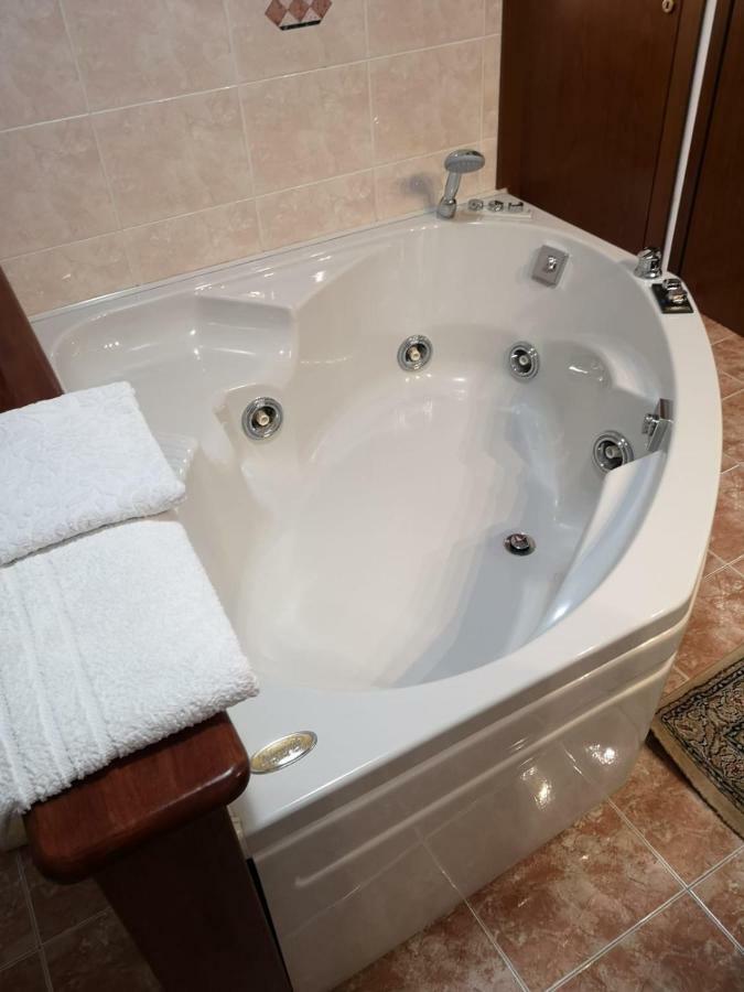 Bed and Breakfast La Casa Sull'Albero Mestre Exterior foto